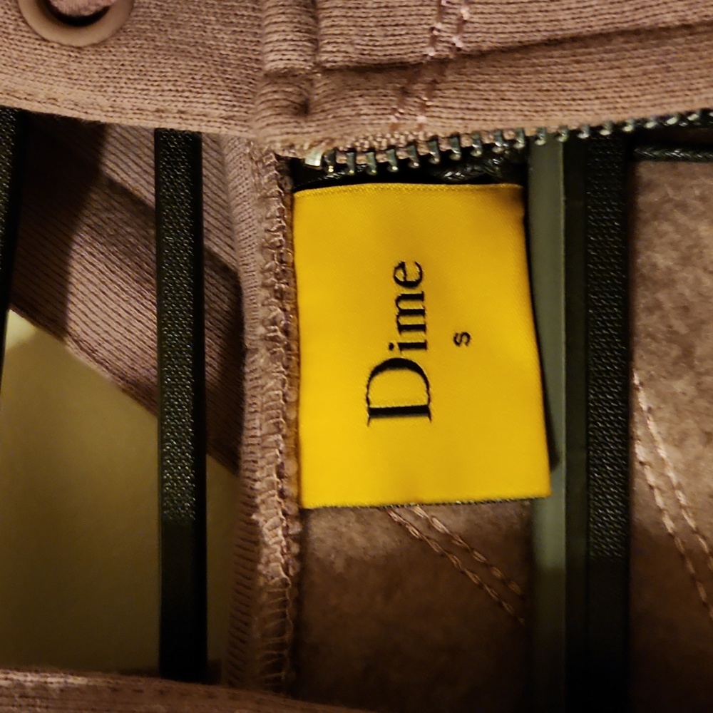DIME S - Picture 4 of 6